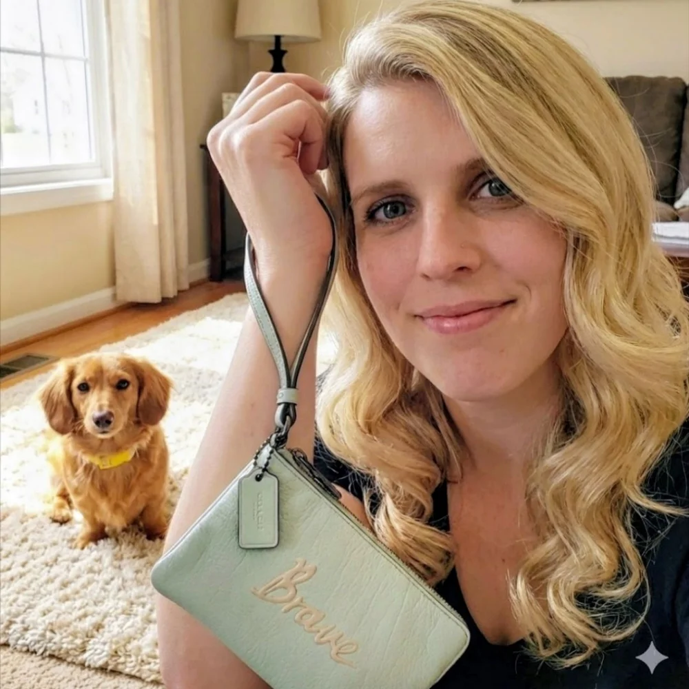 Coach Brave Wristlet RARE - Picture 5 of 9